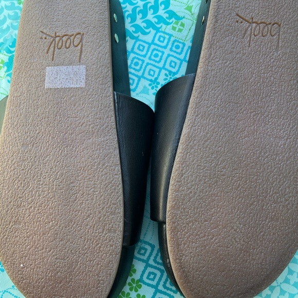 Beek Black Leather Slide Sandals - Picture 5 of 5